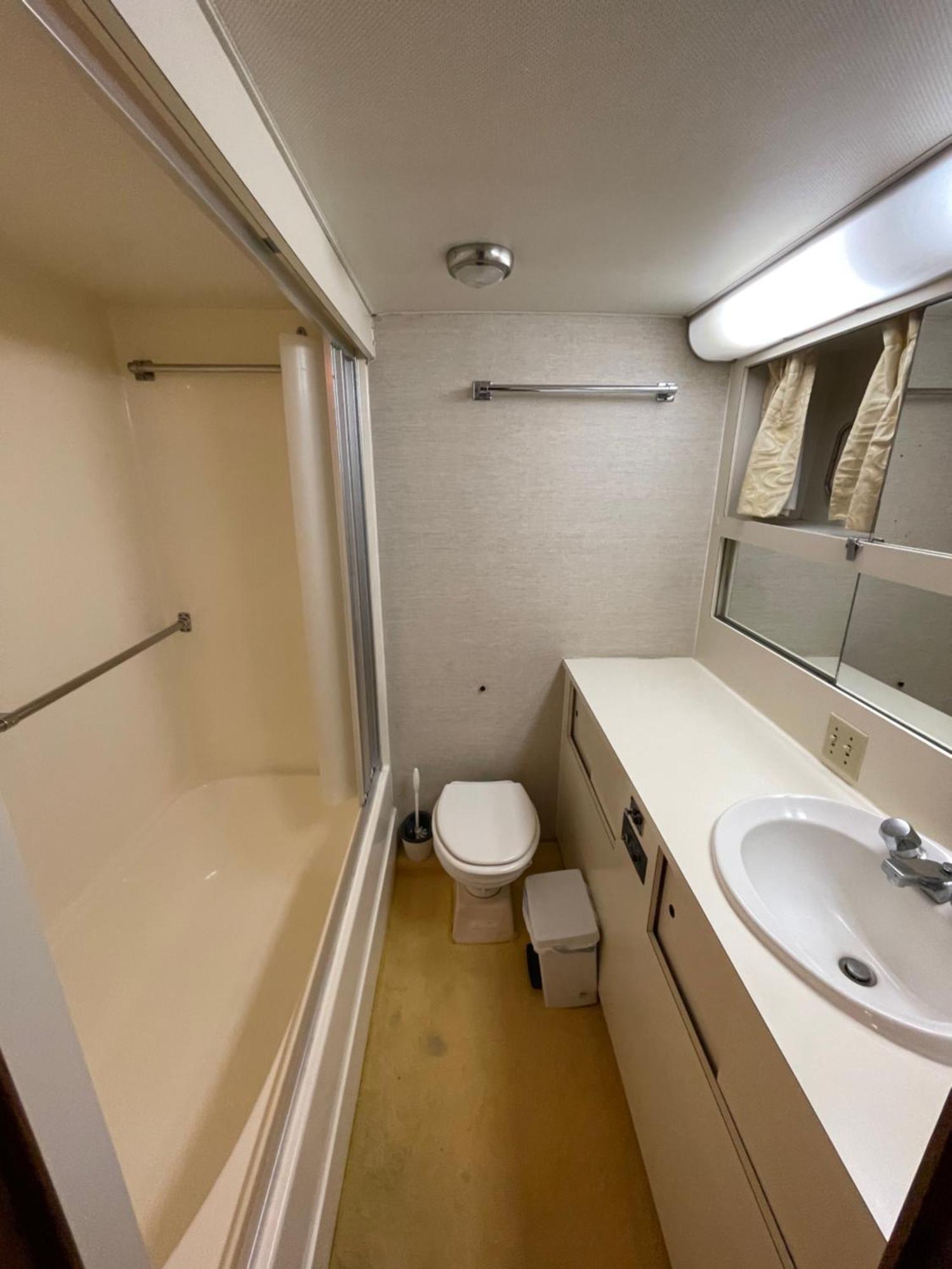 Hotel Yacht Our Alissa Sant Adria de Besos Ngoại thất bức ảnh