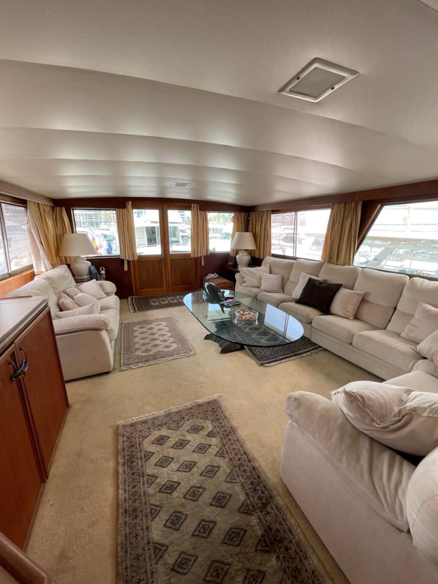 Hotel Yacht Our Alissa Sant Adria de Besos Ngoại thất bức ảnh